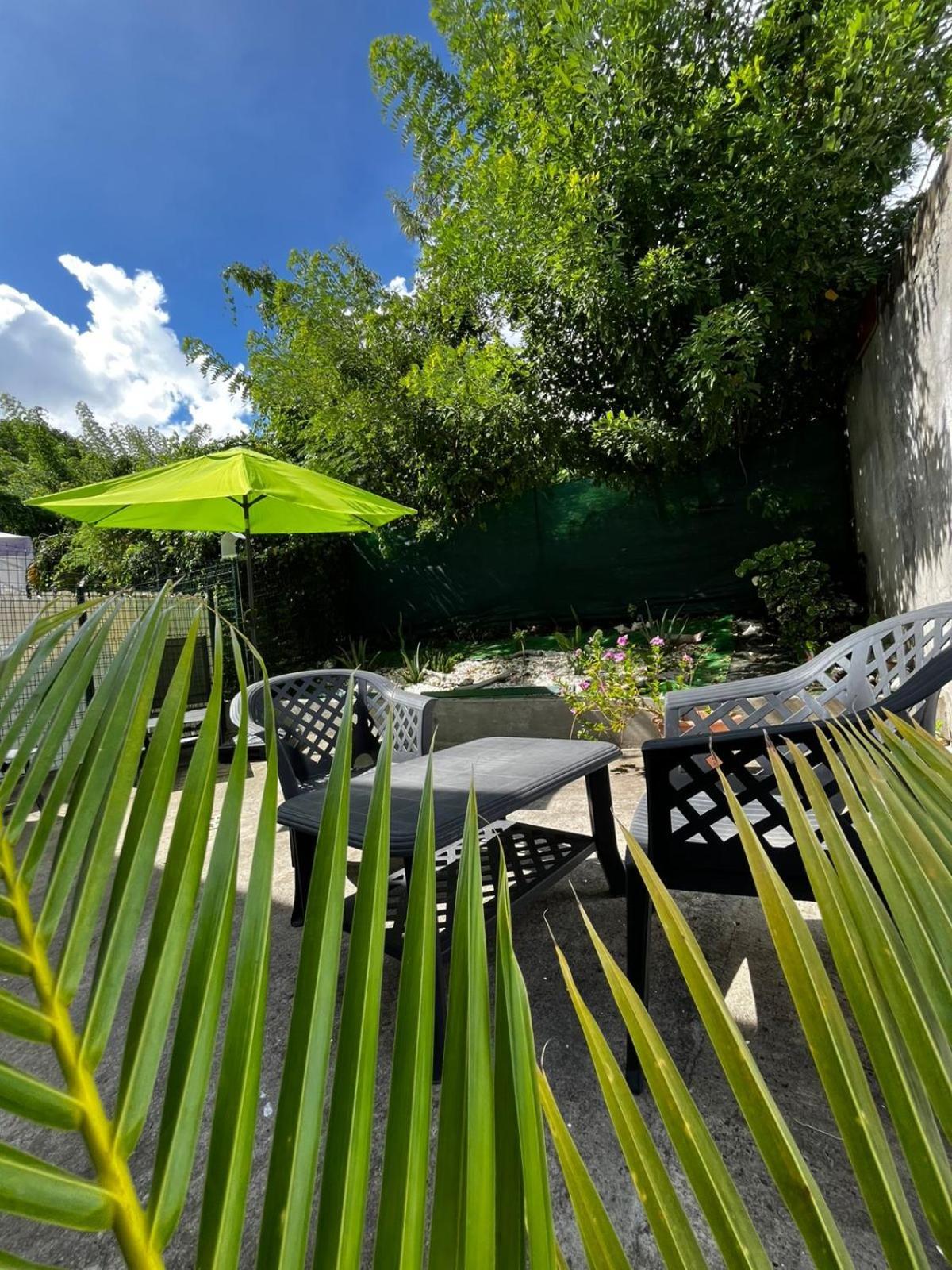 Jasmin - Appartement Face Plage Diamant Le Diamant Exterior foto
